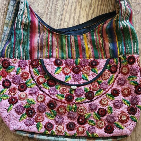 Huipil Crossbody Hobo Hand Embroidered Gorgeous! - Picture 1 of 6